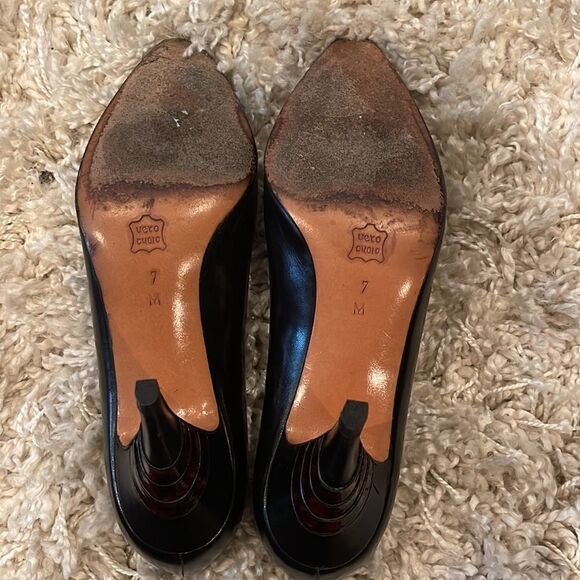 Bally Vintage Kathleen Leather Black Pump Heels Unique Cognac Details Sz 7 - Picture 12 of 12